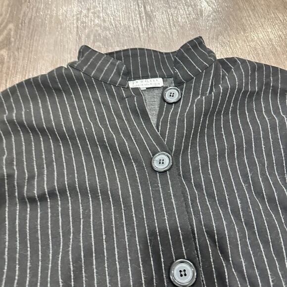 Bryn Walker Knit Tunic Womens Small Black Pinstripe Stretch Button Up Lagenlook - Picture 2 of 8